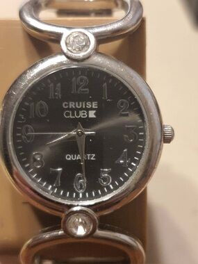 🦋10/$20🦋 Charter Club Silver/Grey Rhinestone Stainless Steel Women's Cuff Watch